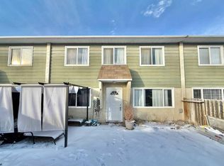 101 SE Mill St #24, Hinton, AB T7V1T2