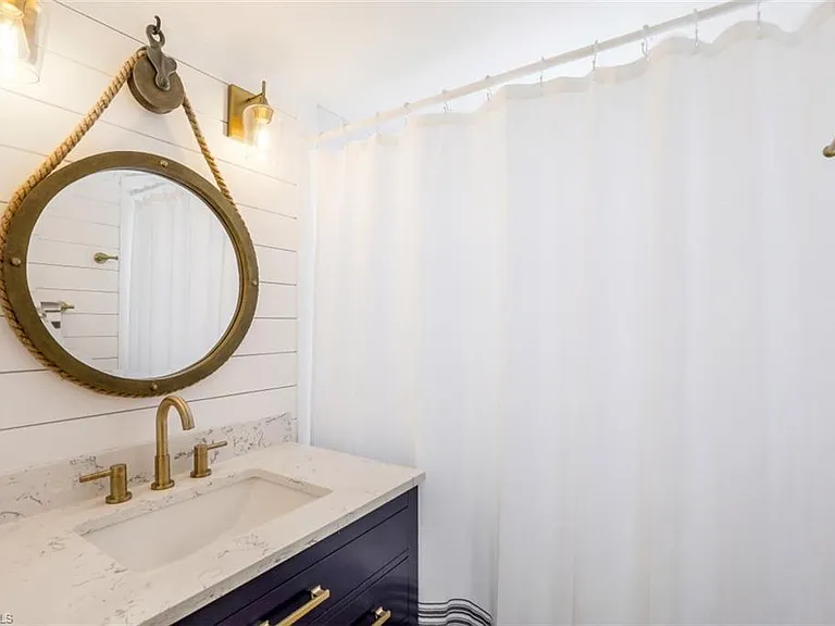 5501 Heron Point Dr #201 — Photo 18