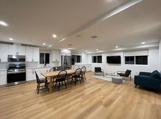 1351 W 37th St, Los Angeles, CA 90007
