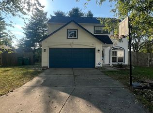 986 Canary Creek Dr, Franklin, IN 46131