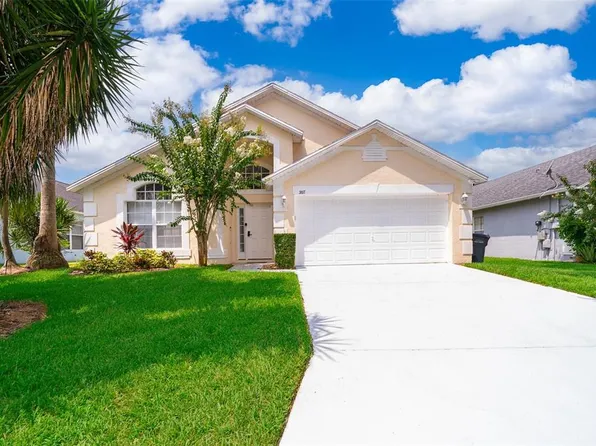 207 Langham Dr, Davenport, FL 33897