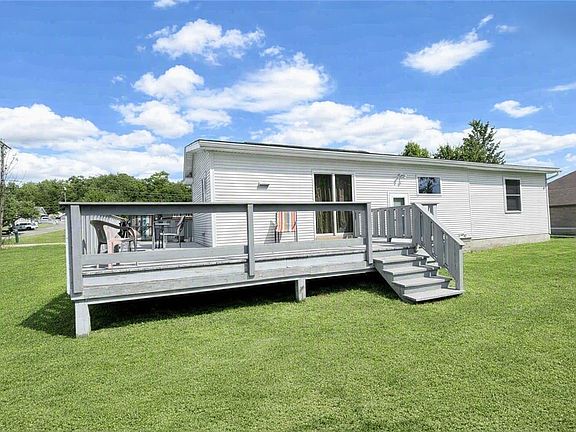 3rd image of 7099 Highland Rd