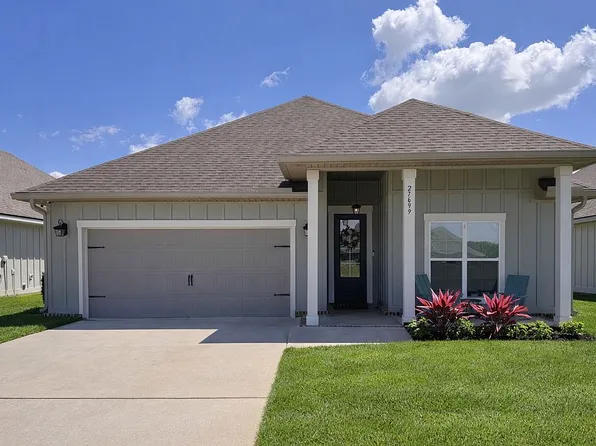 27699 French Settlement Dr, Daphne, AL 36526