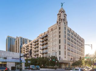 758 N Larrabee St APT 514, Chicago, IL 60654