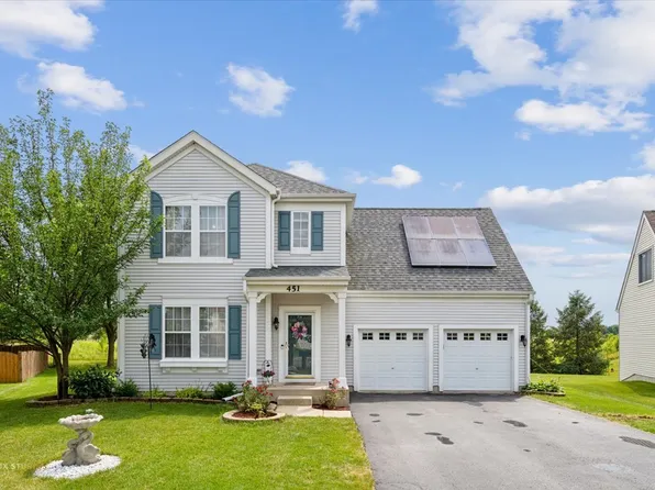 451 W Waterbury Dr, Round Lake, IL 60073