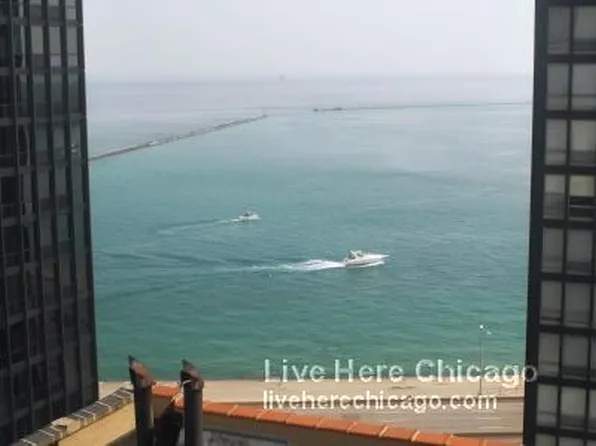 200 E Delaware Pl APT 15B, Chicago, IL 60611