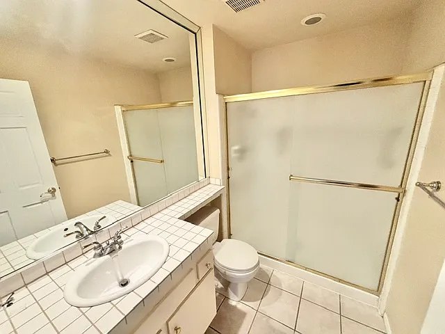 5035 Hampton Ct — Photo 17