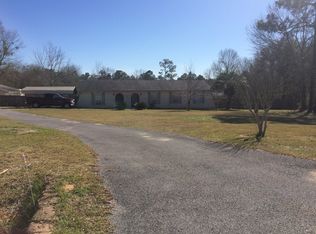 895 E Kingsfield Rd, Cantonment, FL 32533