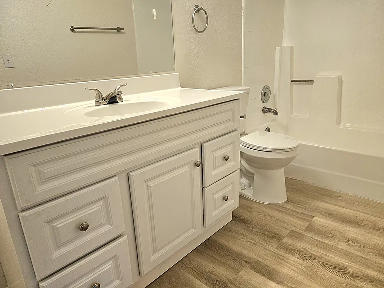 510 E Hatcher Rd #306 — Photo 6