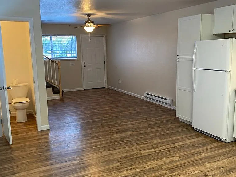 335 Cedar St — Photo 3