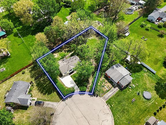 3rd image of 13961 Pleasant Ridge Dr