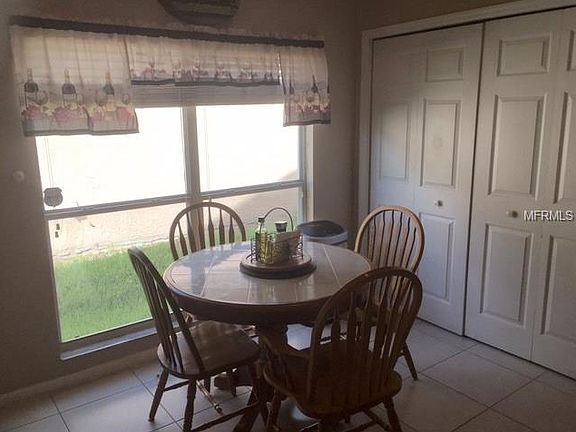 5th image of 316 Woodleaf Dr