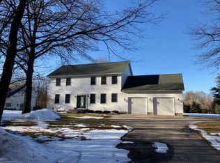 1344 Meadow Wood Dr, Manistee, MI 49660