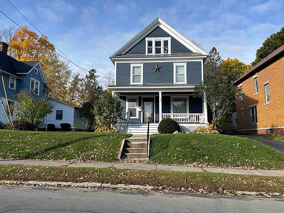 3rd image of 14 Danforth Pl
