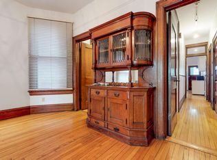 1128 W George St #1, Chicago, IL 60657