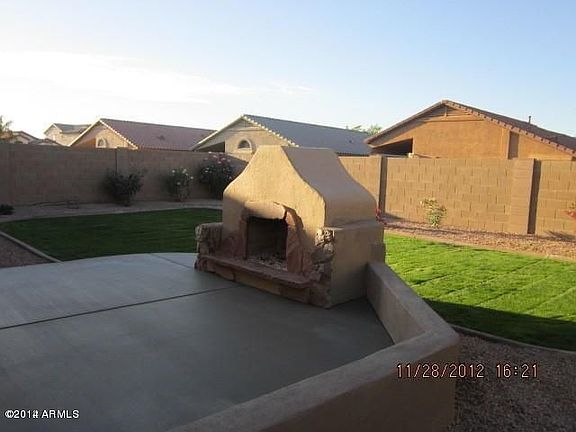 2nd image of 40450 W Novak Ln