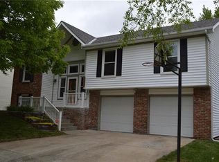 15604 W 126th Ter, Olathe, KS 66062