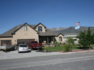 871 N Silver Fox Dr, Grantsville, UT 84029