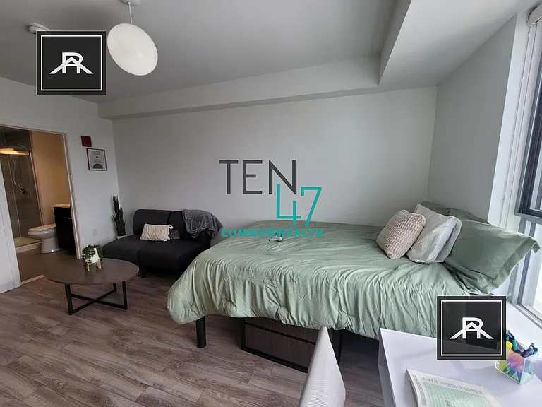 1049 Commonwealth Ave #S3 — Photo 11