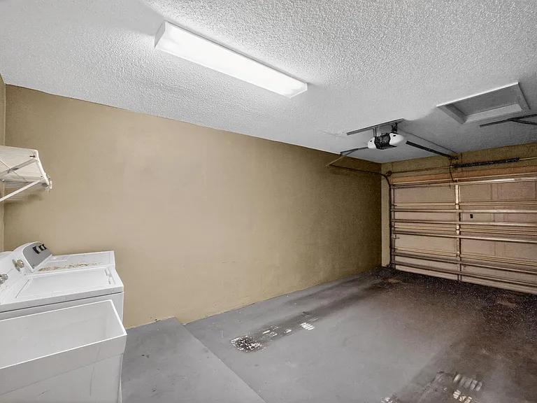 17137 Waterbend Dr #204 — Photo 38