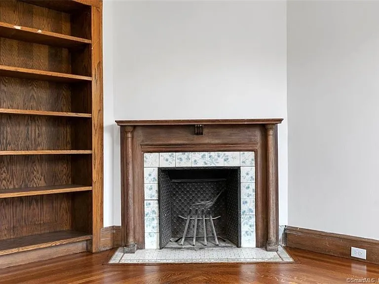 131 Dwight St #1 — Photo 25