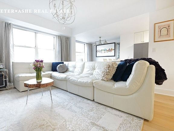 3rd image of 520 E 72nd St APT 16F