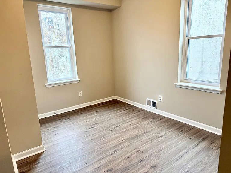 5110 Parrish St — Photo 19