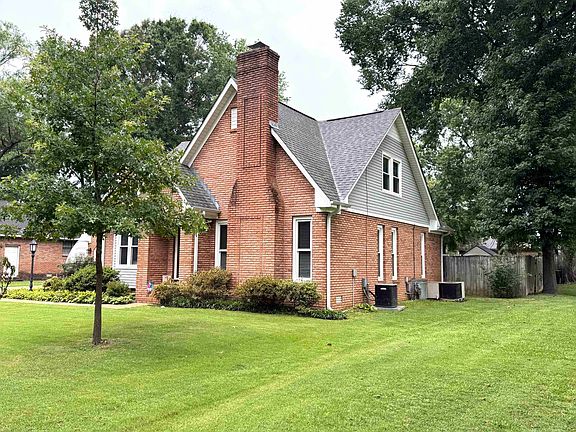 5th image of 106 Royal Oak Rd