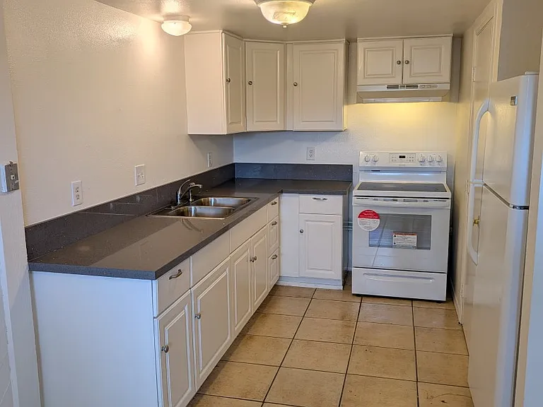 3620 Pio Pico Dr #11 — Photo 6