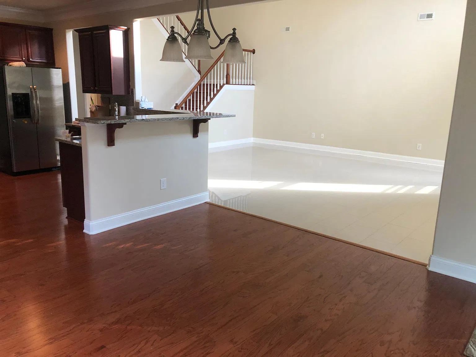 4 bed, 3.5 bath, 2822 sqft, $2,800 — Photo 4