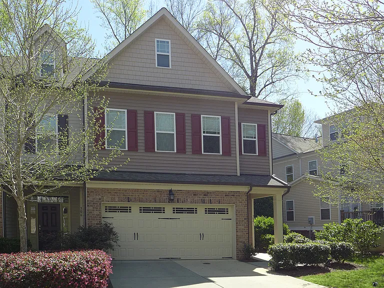 304 Rose Walk Ln — Photo 22