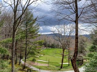 22 Oak Rd, Highlands, NC 28741