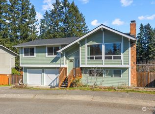 15930 131st Pl SE, Renton, WA 98058