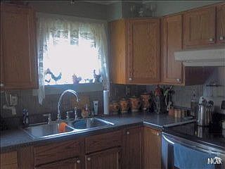 2nd image of 806 Obrien St