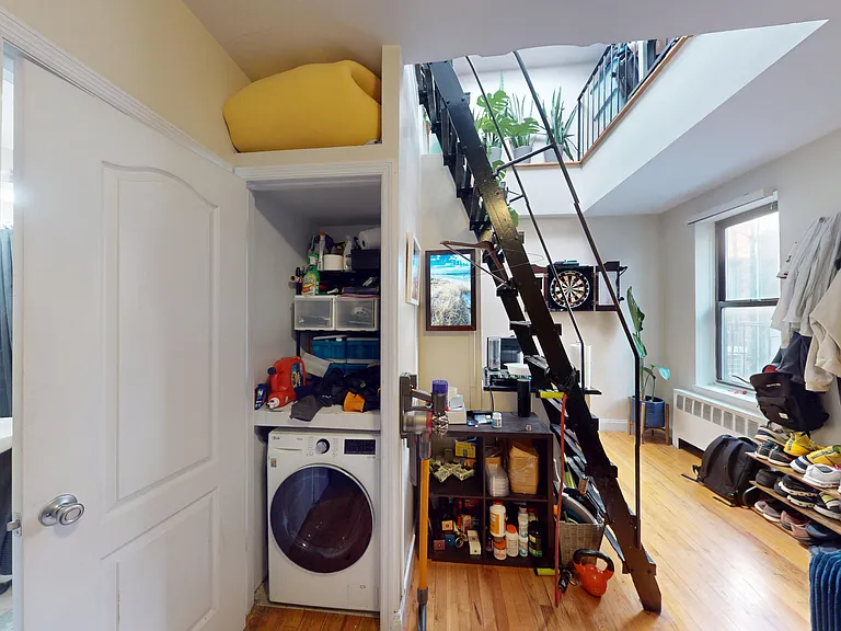 90 W 3rd St #3D — Photo 6