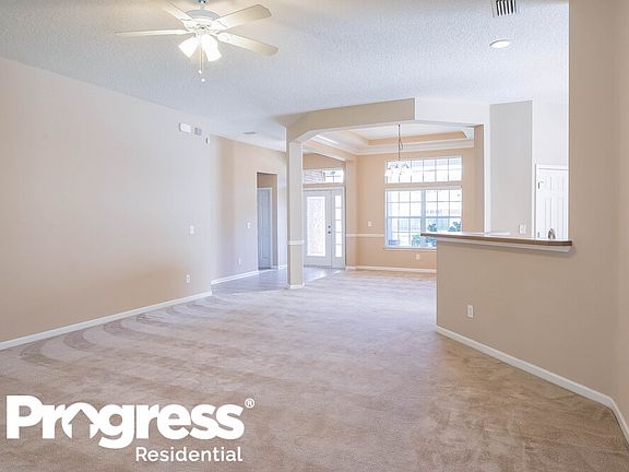 3rd image of 12170 Georgia Oak Ct