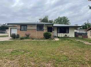 301 Belmont Rd, Pratt, KS 67124