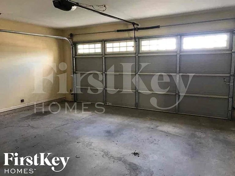 2126 Villa Spring Ter — Photo 17