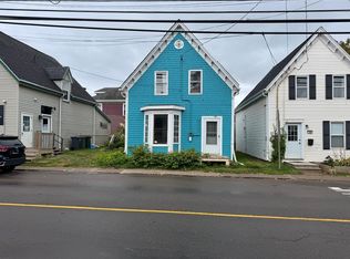 357 Queen St, Charlottetown, PE C1A4C7