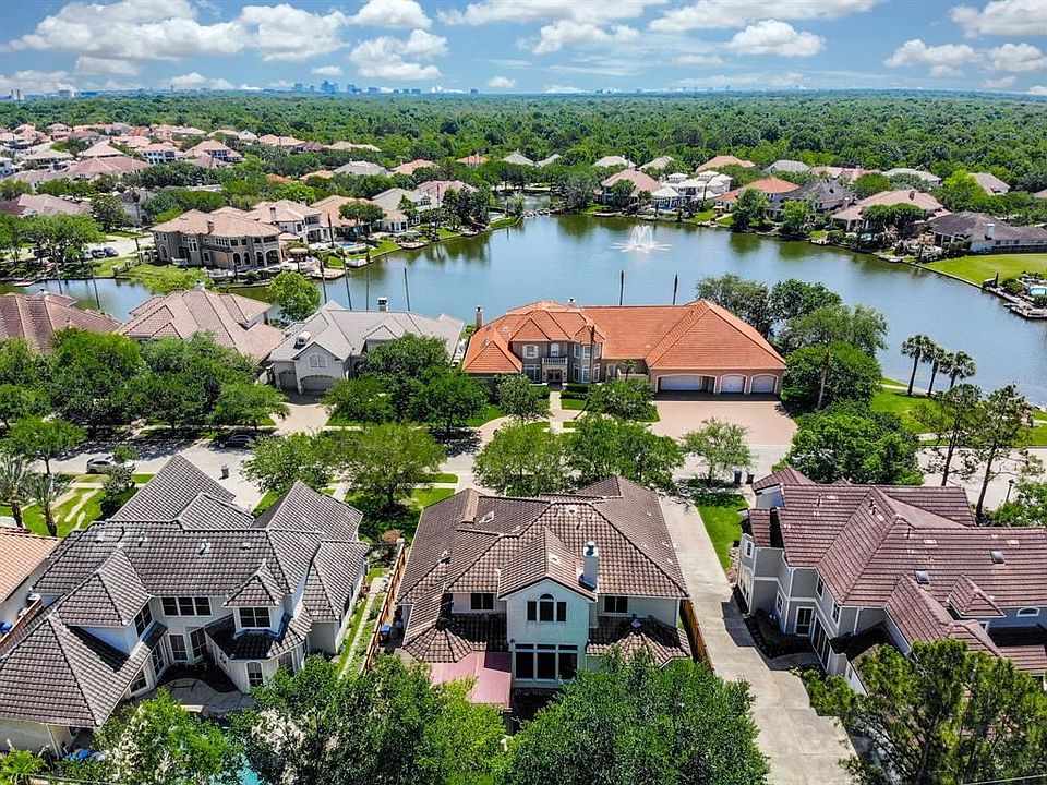 1st image of 1634 Westshore Dr