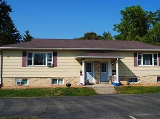 551 S Clark St, Whitewater, WI 53190