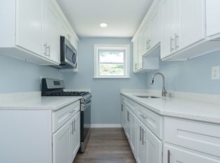 517 Palmer St #3, Fall River, MA 02721