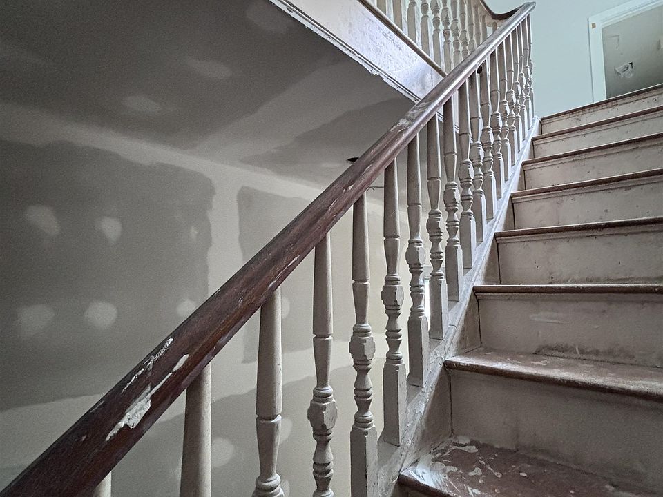 1st image of 101 Maple Street