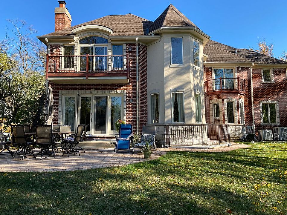 2nd image of 614 Hillside Rd