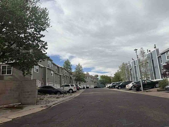 5th image of 8199 Welby Rd APT 1008