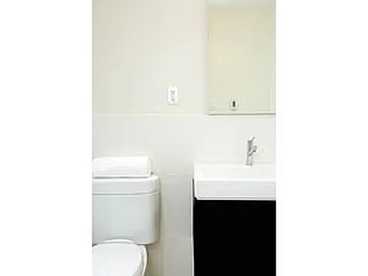 Rented by Corcoran | media 40