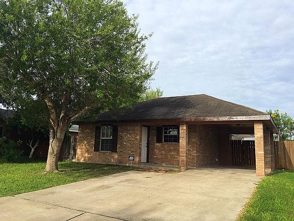 2nd image of 9209 N 32nd St