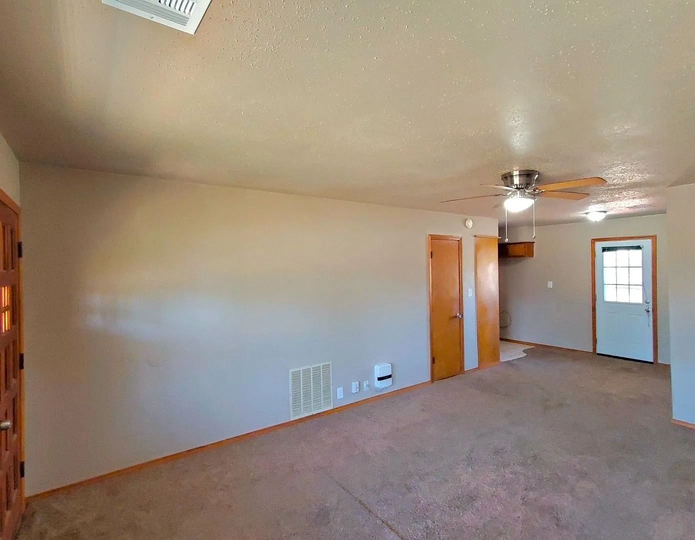 3 Bed, 1 Bath Home in MWC Country Estates Subdivision — Photo 3