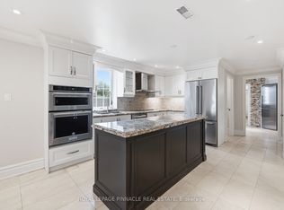 98 Ner Israel Dr #BASEMENT, Vaughan, ON L4J9L1
