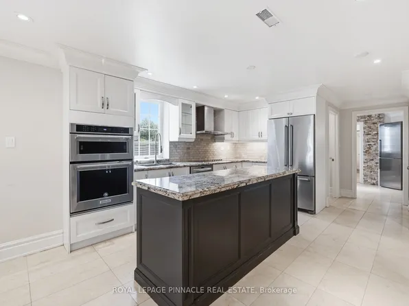 98 Ner Israel Dr #Basement, Vaughan, ON L4J 9L1